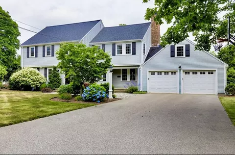 6 Craig Ln, Hingham, MA 02043 photo 2