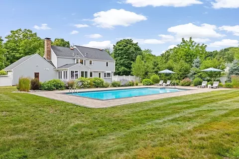 6 Craig Ln, Hingham, MA 02043 photo 5