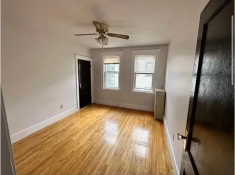10 Imperial Rd, Worcester, MA 01604