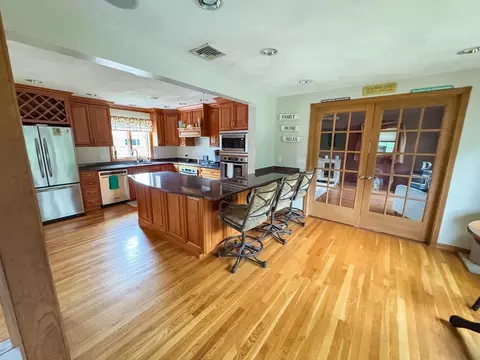 22 Dixey Dr, Middleton, MA 01949 photo 9