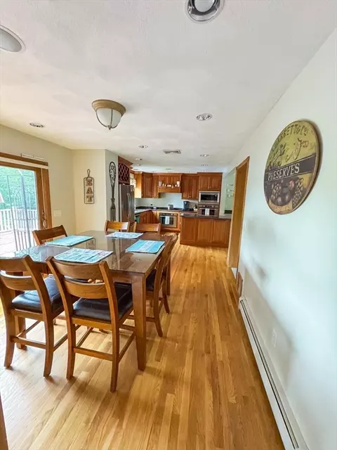 22 Dixey Dr, Middleton, MA 01949 photo 11