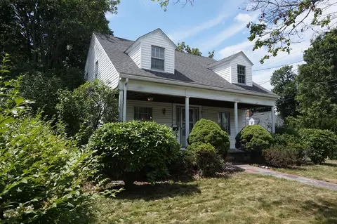 28 Whitney St, Watertown, MA 02472