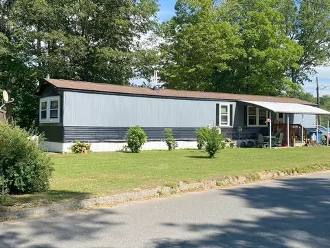 6 Presidential Cir, Warren, MA 01083
