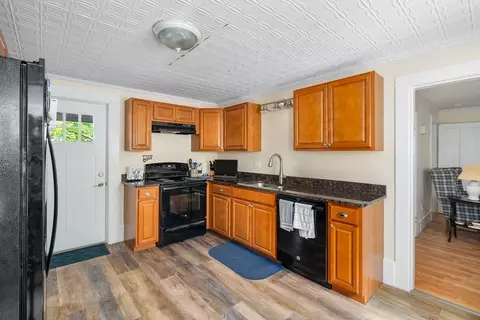 11 Stone Path Ln, Easthampton, MA 01027 photo 29