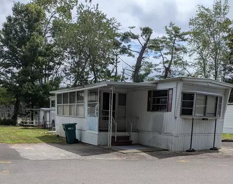 83 Clark Rd #38, Shirley, MA 01464