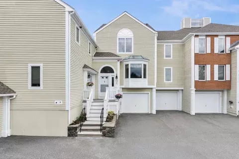 118 Abington Rd #118, Danvers, MA 01923