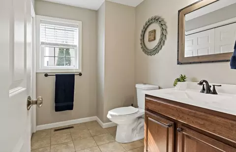 357 Ludlow St, Fall River, MA 02721 photo 8