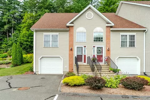 18 Palmer Rd #19, Monson, MA 01057