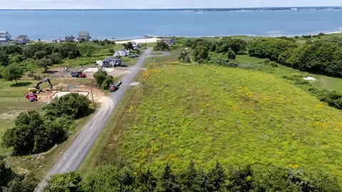 2 Sconticut Neck Road, Fairhaven, MA 02719