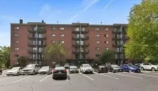 1321 Worcester Rd #608, Framingham, MA 01701