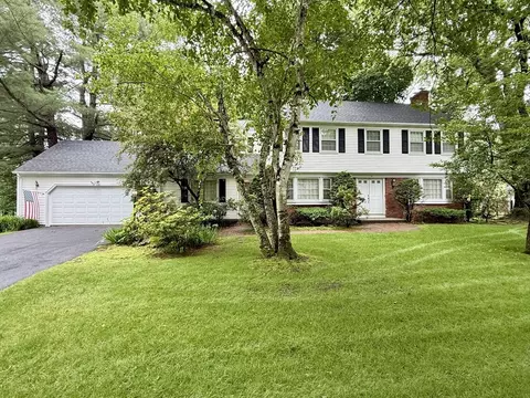 59 Lawrence Dr, Longmeadow, MA 01106
