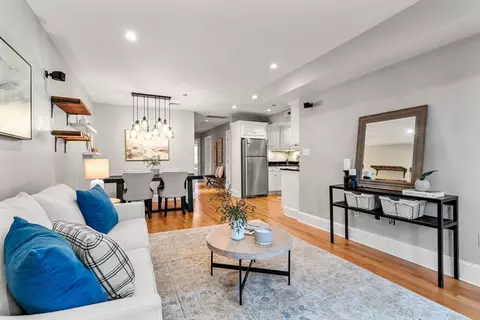188 Athens St #3, Boston, MA 02127