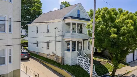 628-630 S Almond St, Fall River, MA 02724