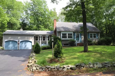 12 Hilltop Dr, Monson, MA 01057
