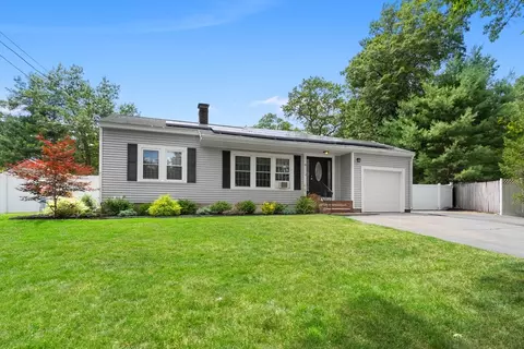 10 North St, Andover, MA 01810
