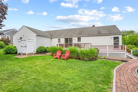 69 Joan Rd, Centerville, MA 02632 photo 2