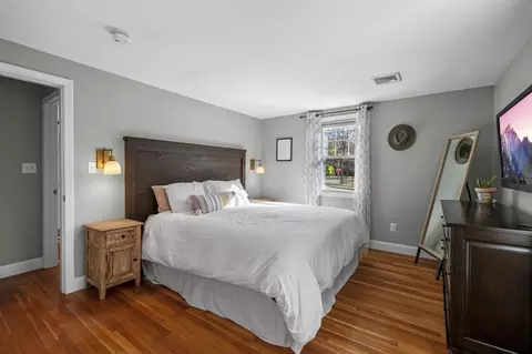48 Summer St, Danvers, MA 01923 photo 18