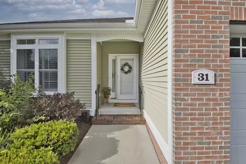 31 Wildwood Rd #31, Norfolk, MA 02056