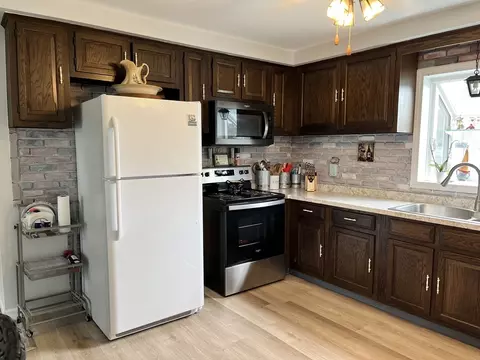 61 Harding Rd, Fairhaven, MA 02719 photo 15