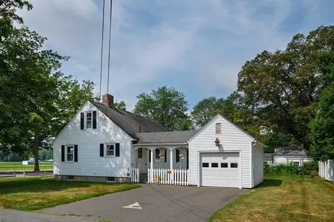 51 Taft Ave, Easthampton, MA 01027