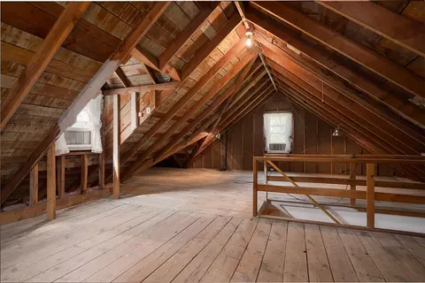 51 Taft Ave, Easthampton, MA 01027 photo 16