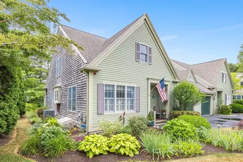 30 Windsor Pt, Mashpee, MA 02649 photo 4