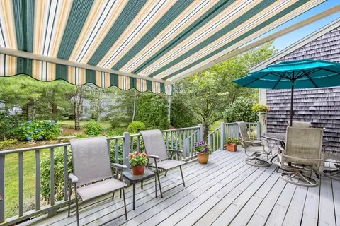30 Windsor Pt, Mashpee, MA 02649 photo 3