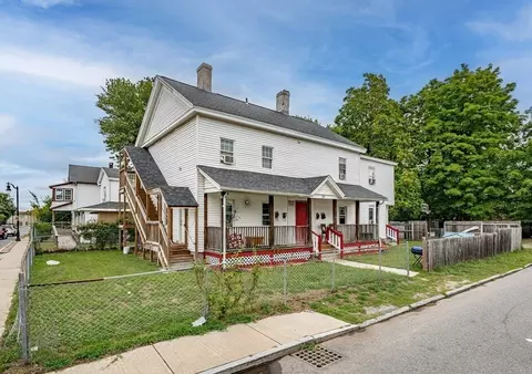 79 Oak St, Springfield, MA 01109 photo 8