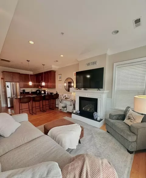 59 Story St #3, Boston, MA 02127