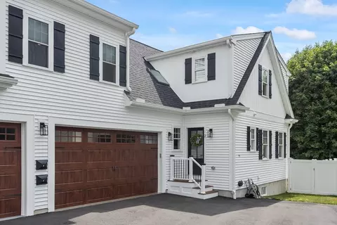 106 Ash St #2, Danvers, MA 01923