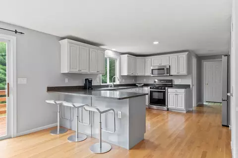34 River Edge Rd, Mansfield, MA 02048 photo 12
