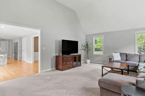 34 River Edge Rd, Mansfield, MA 02048 photo 10