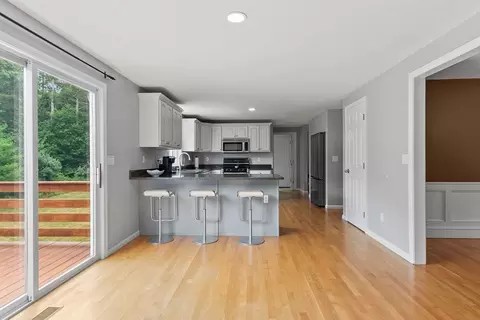 34 River Edge Rd, Mansfield, MA 02048 photo 11