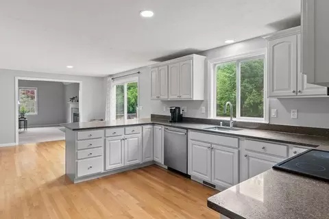 34 River Edge Rd, Mansfield, MA 02048 photo 14