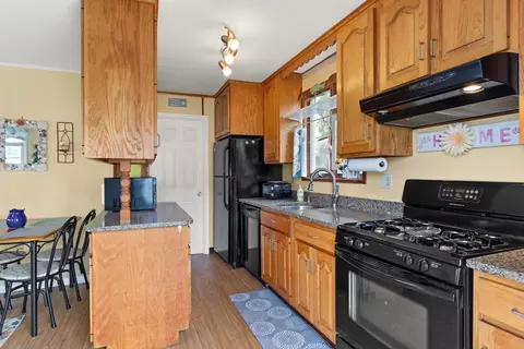 17 Blue Jay Ter, Wareham, MA 02571 photo 12