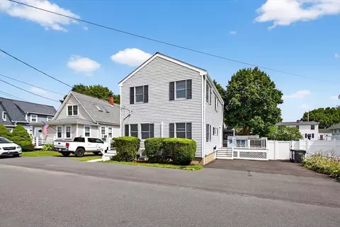 22 Altoona Rd, Dedham, MA 02026