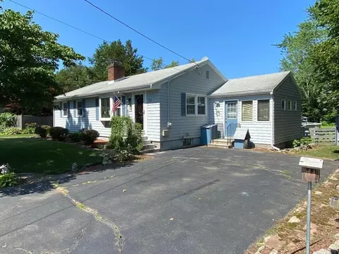 110 Forest St, Danvers, MA 01923
