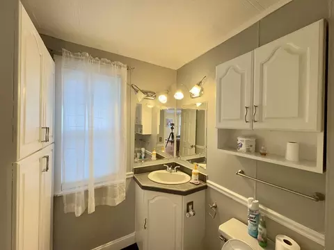 19 Forsberg St, Worcester, MA 01607 photo 13