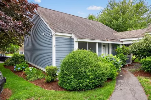 87 Susanna Dr #87, Brewster, MA 02631