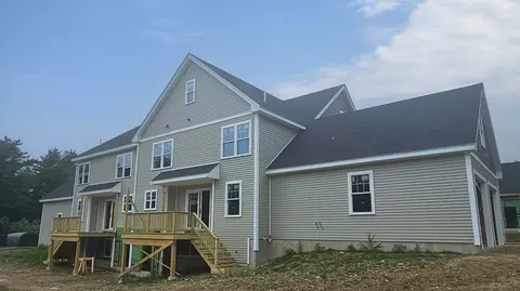 Exterior - 92 Willow St #1, Acton, MA 01720 photo 3 of 19