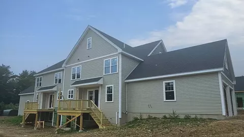Exterior - 92 Willow St #1, Acton, MA 01720 photo 10 of 19