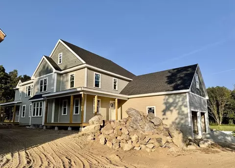 Exterior - 92 Willow St #1, Acton, MA 01720 photo 15 of 19