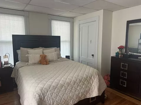 Bedroom - 1 Dayton Pl, Worcester, MA 01609 photo 4 of 4