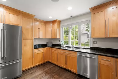 46 Oscars Way, Dedham, MA 02026 photo 5