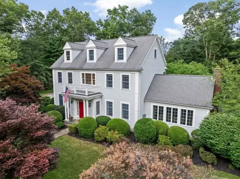 3 Brattle Rd, Norwell, MA 02061