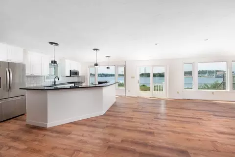 72 Bluff Rd, Weymouth, MA 02191