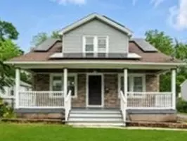 53 Warrenton St, Springfield, MA 01109