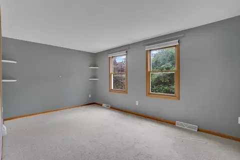 61 Caitlin Dr, Springfield, MA 01118 photo 20