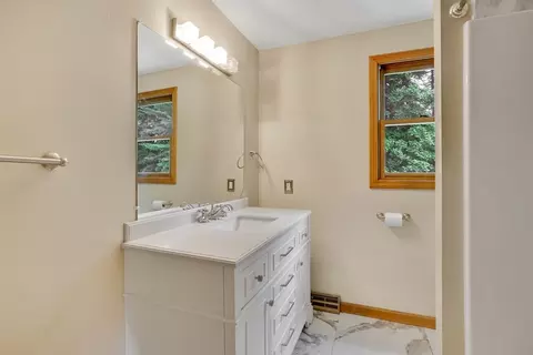 61 Caitlin Dr, Springfield, MA 01118 photo 21