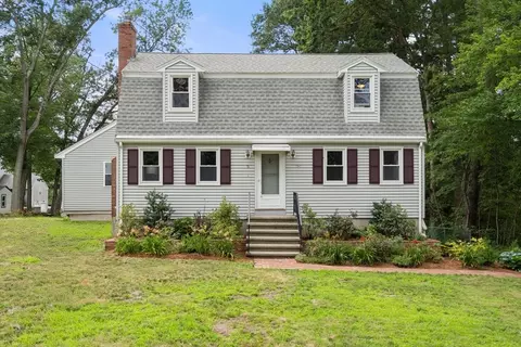 5 Rio Vista St, Billerica, MA 01862